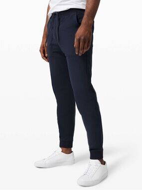 Lululemon ABC Jogger 30" *Warpstreme Size Medium in True Navy